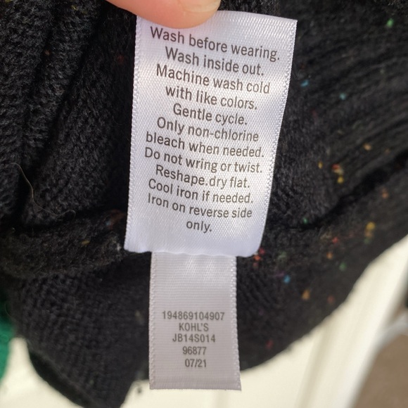 Celebrate Together Christmas Candy Cane Heart Cardigan Size XL - Picture 11 of 11